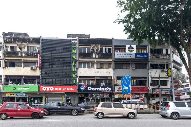 Oyo 220 Hotel Sri Maluri Kuala Lumpur Exterior foto